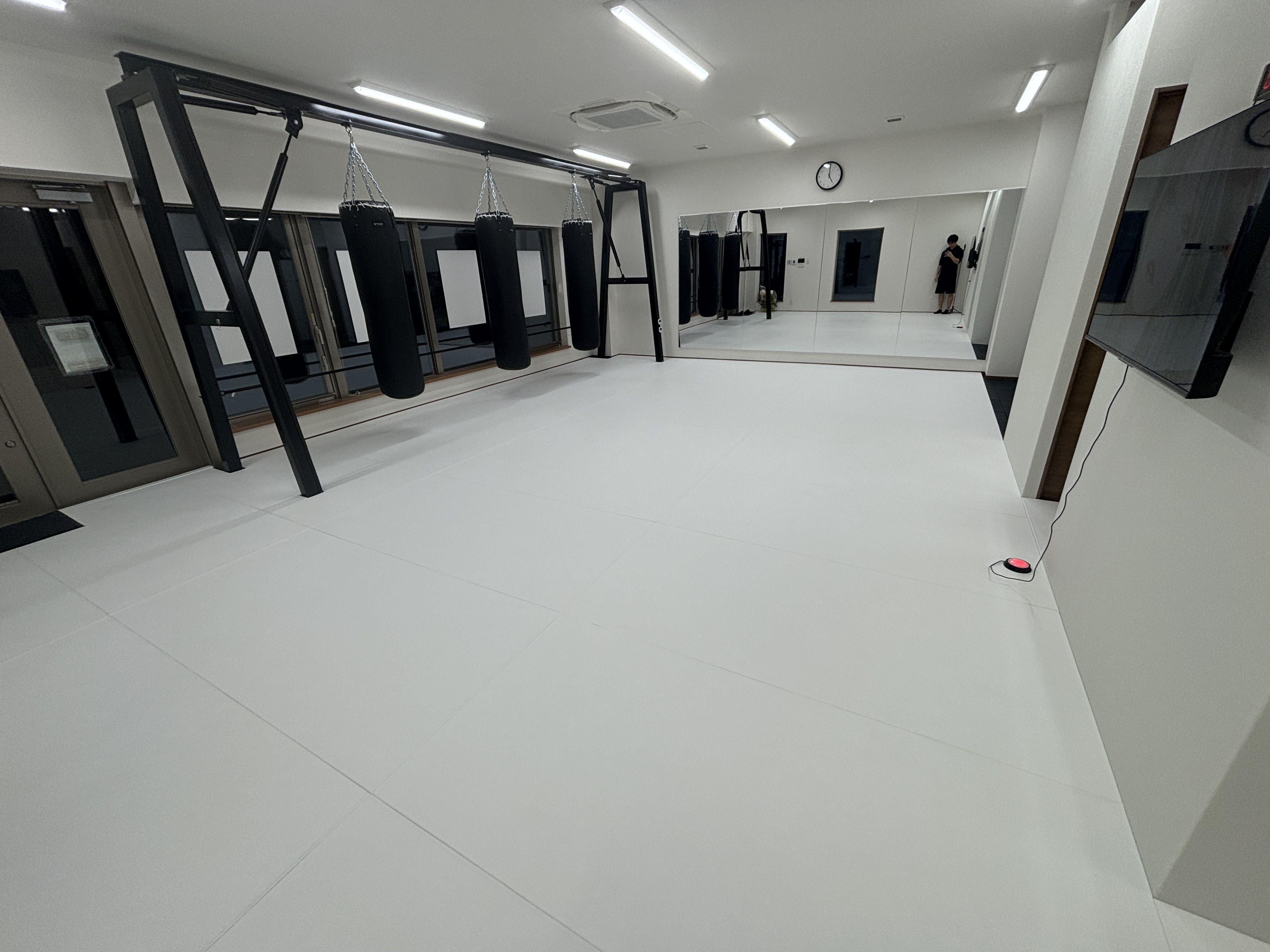 広々としたスタジオフロア